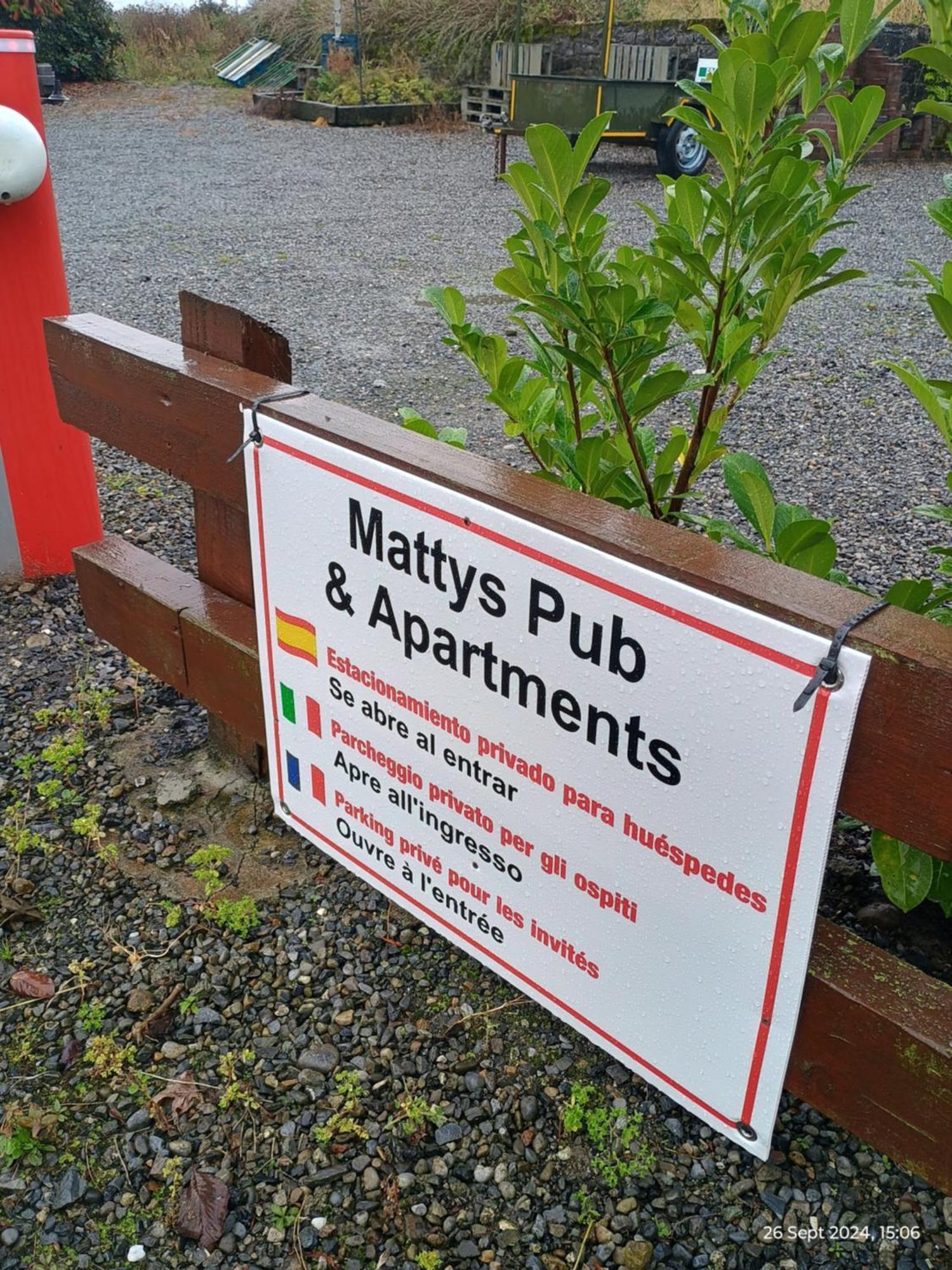 Matty'S Pub - Apartment'S Carlow Exterior photo